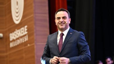 Başiskele Belediye Başkanı Yasin Özlü, proje sunumunda İzmit Belediyesi’ne tepki gösterdi